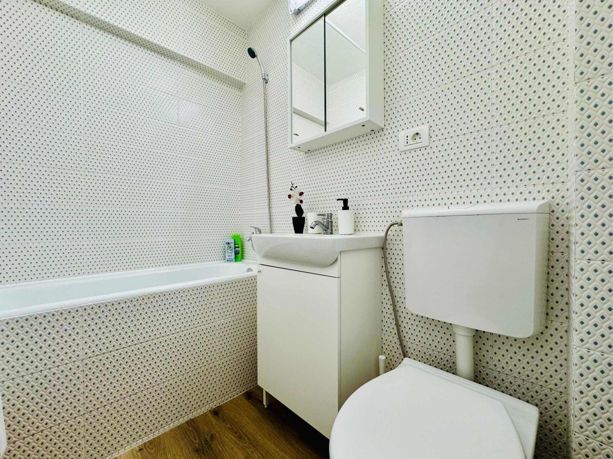 Apartament Joy Dragalina 33 *